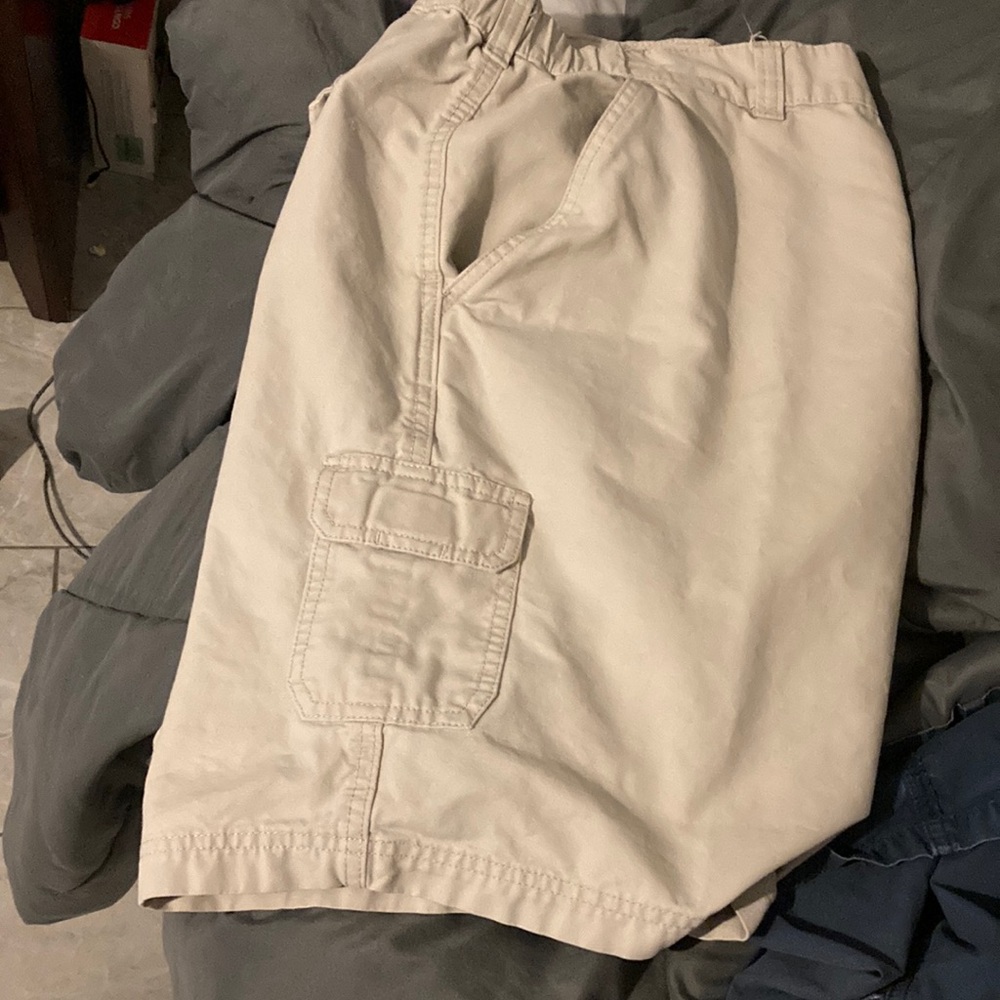 Mens cargo shorts